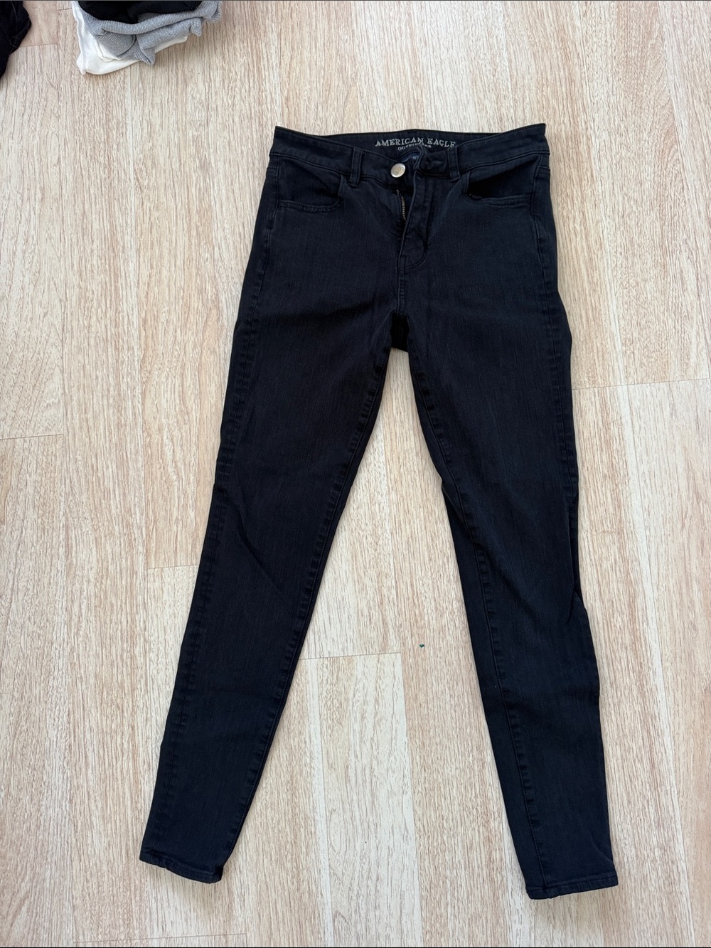 American Eagle Outfitters Black Mid-Rise Skinny Jeans